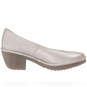 Fly London Waldo Silver Rubber Heel